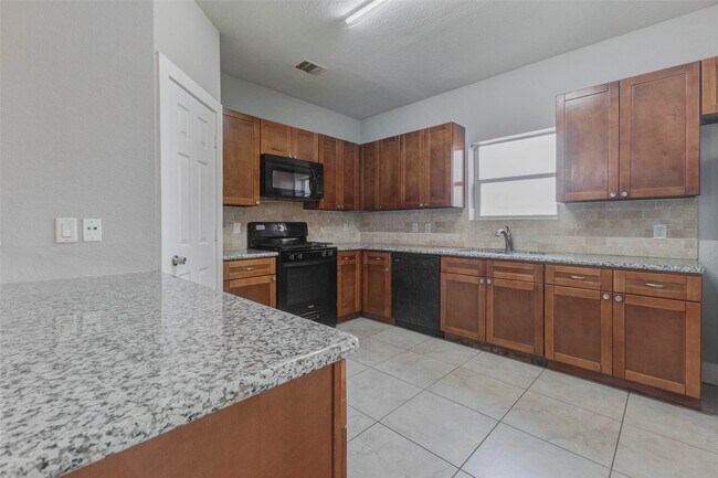 Photo - 4834 Hollow Hook Rd Unit A