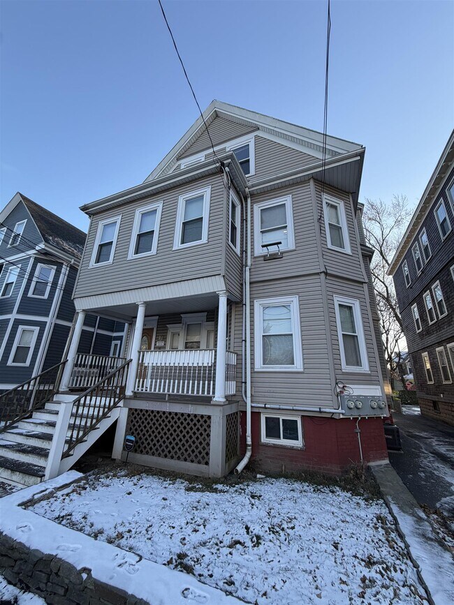 Photo - 97 Morrison Ave Unit 3