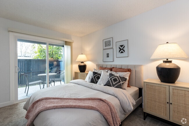 Model 1BR, 1BA - 640SF - ReNew Berryessa