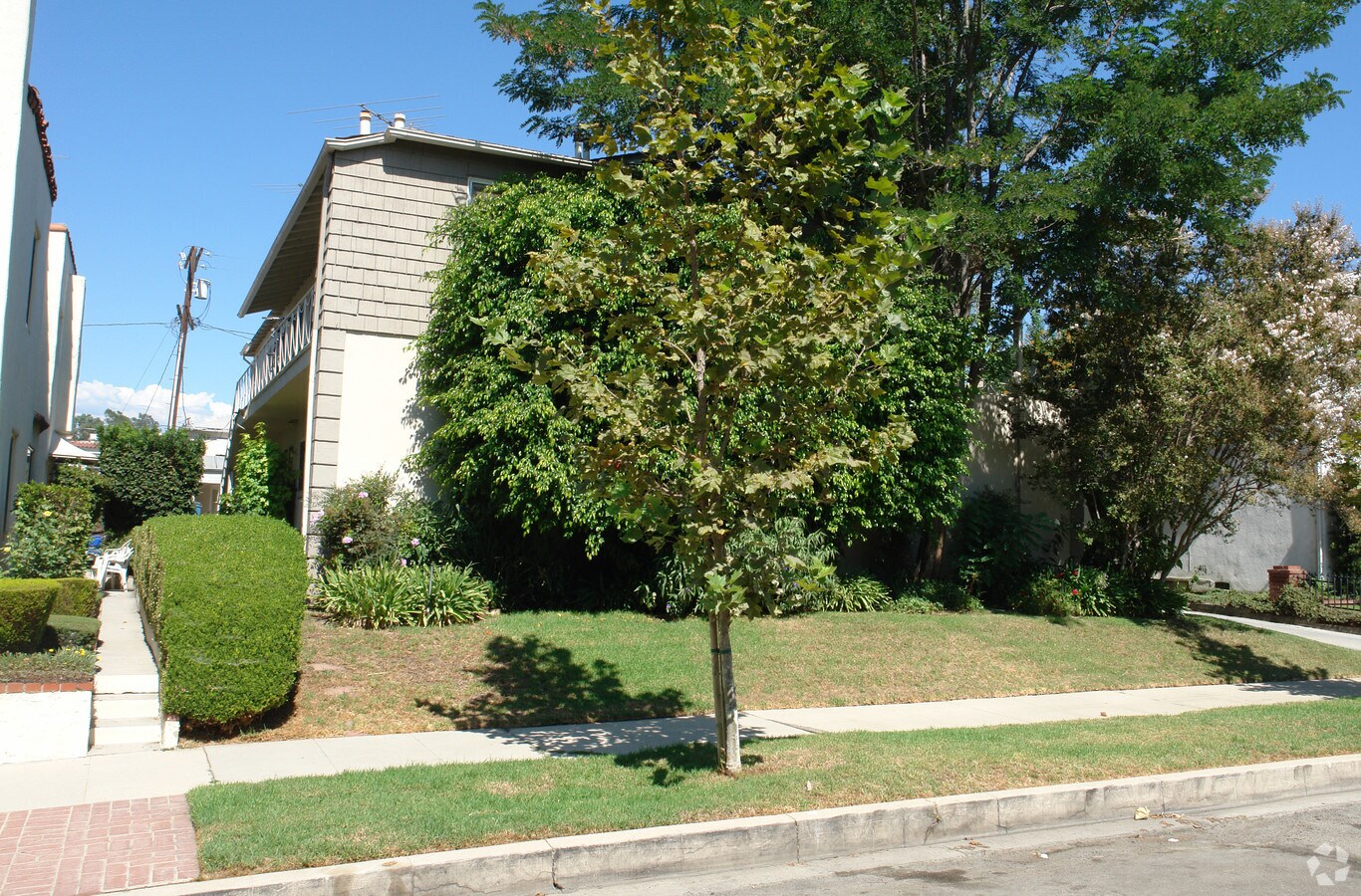 Photo - 12101 Hoffman St