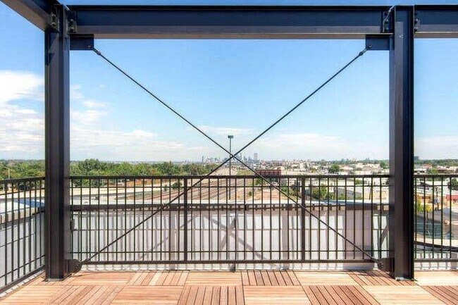 Evans Station Lofts | Denver Apartments