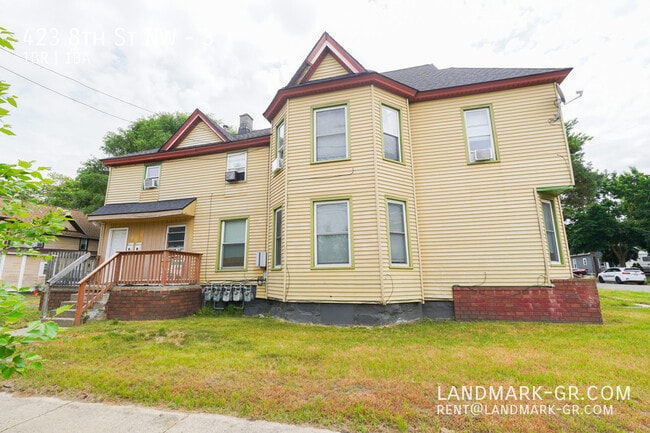 Photo - 423 8th St NW Unit 3