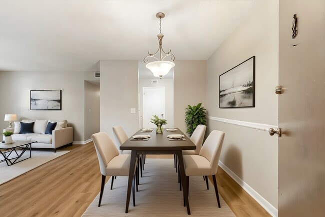 Photo - 2929 Selena Dr Unit 7