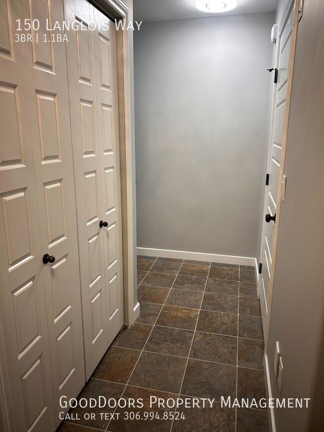 Photo - 150 Langlois Way