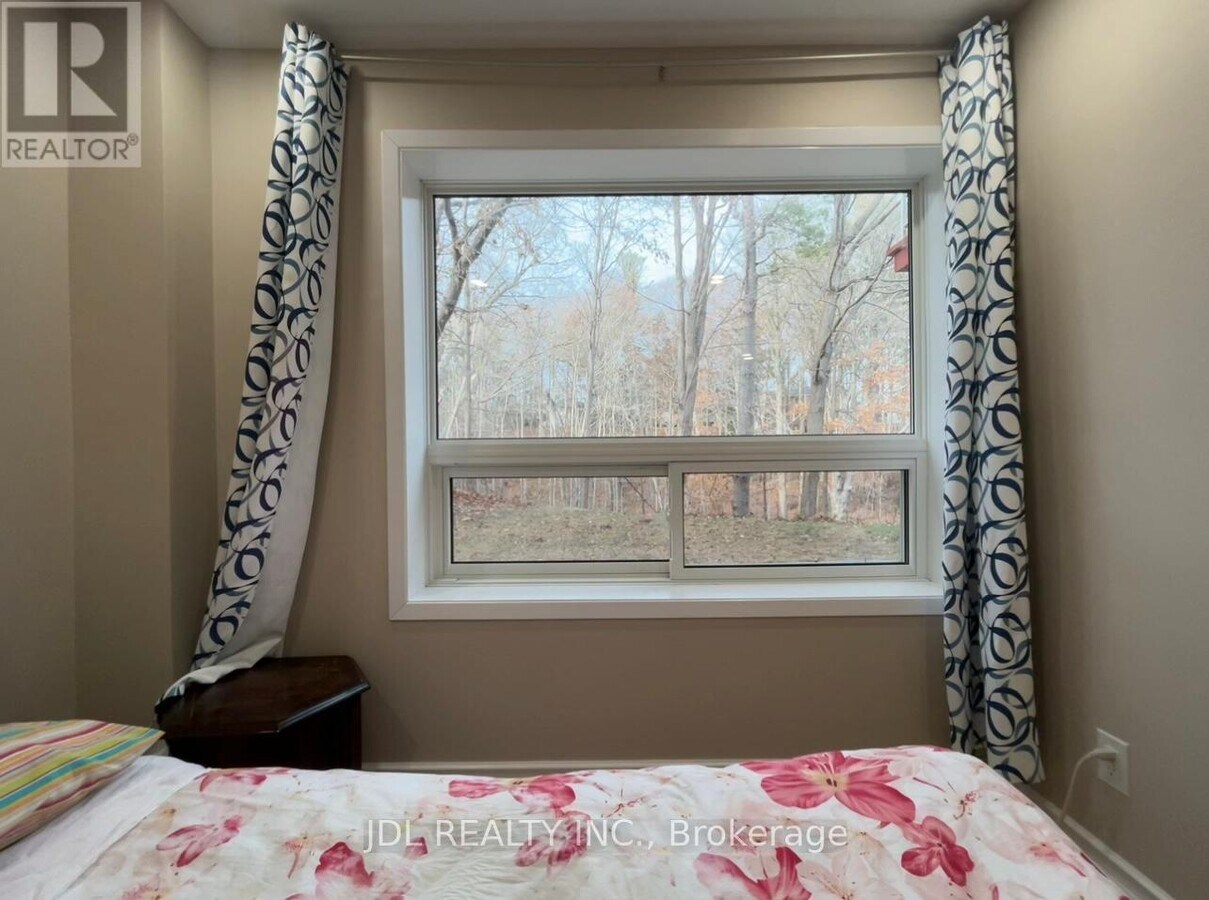 Photo - 62 Banstock Dr