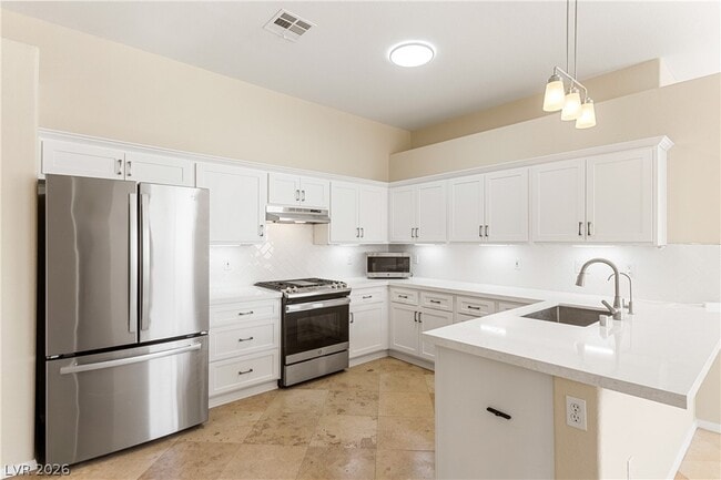 Building Photo - 110 La Suena Ct