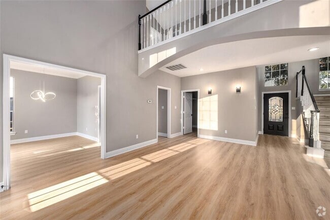 Building Photo - 302 Harbor Cir Rental