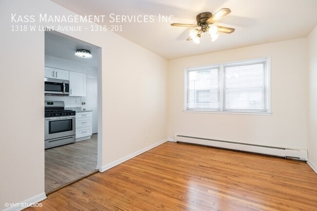 Photo - 1318 W Lunt Ave Unit 1318-201