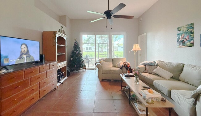 Photo - 3497 Foxcroft Cir