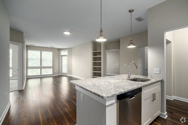 2BR, 2BA - 1372SF - Kitchen