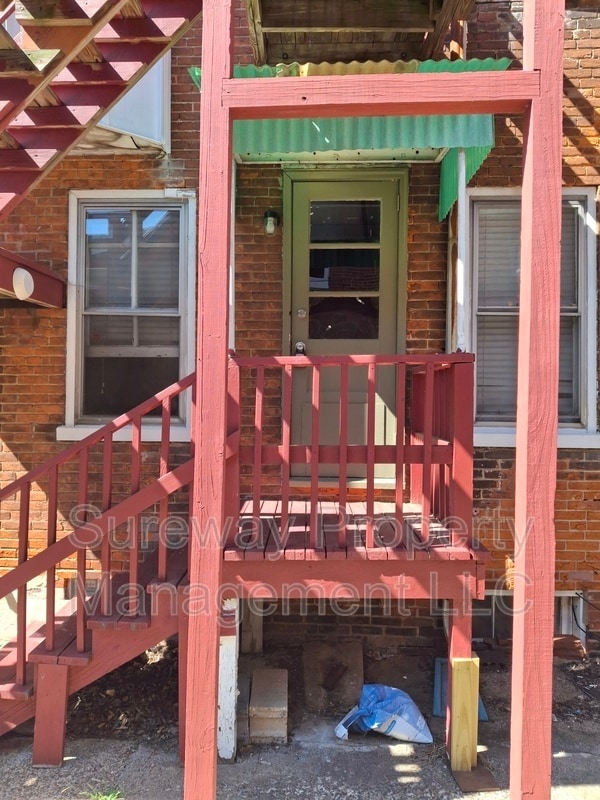 Photo - 212 E Broad St Unit 2