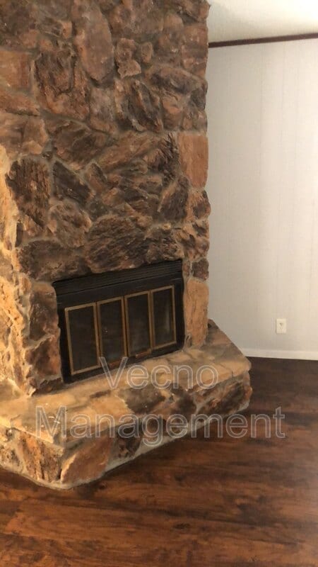 Photo - 201 S Preston Rd