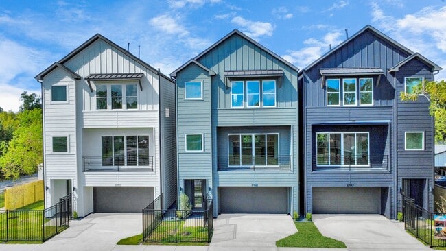 Photo - 6951 Foster St