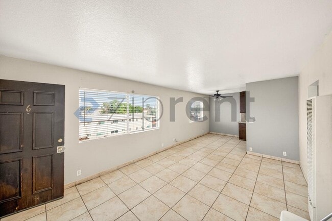 Photo - 1115 252nd St