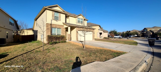 Photo - 5823 Bridle Bnd