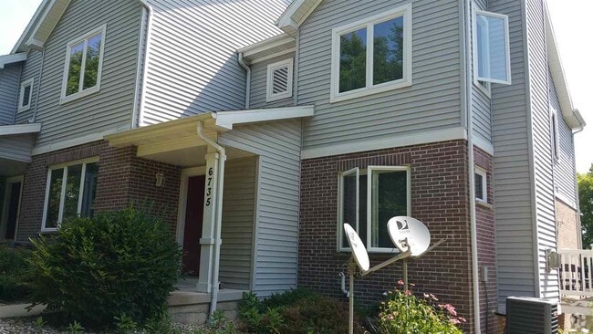 Building Photo - 6735 Raymond Rd Rental
