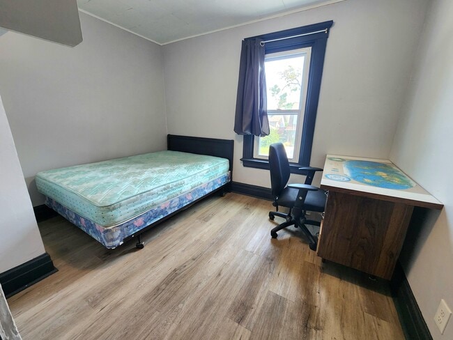 Photo - 329 Randolph Ave Unit Room 2-1