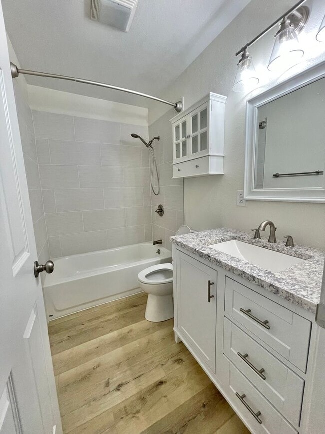 Photo - Charming Modesto Duplex