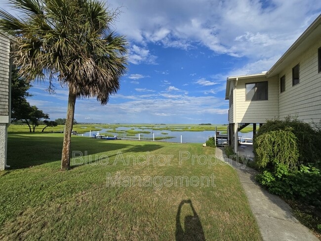 Photo - 337 Dogwood Ln