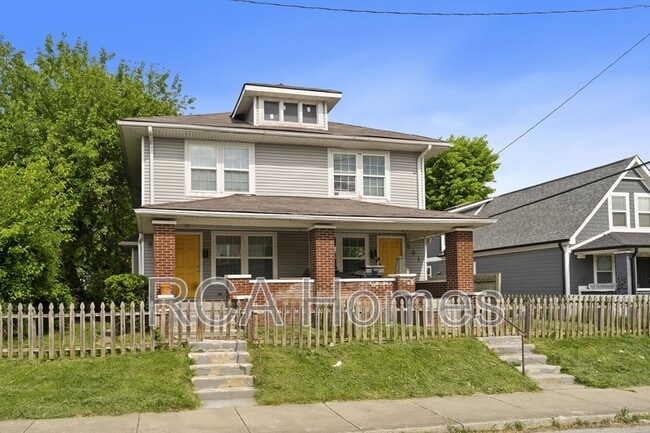 Photo - 903 N Oxford St Casa