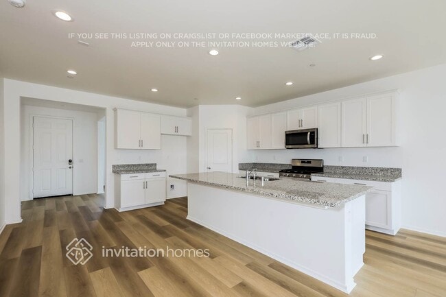 Photo - 27170 Goldstone Dr