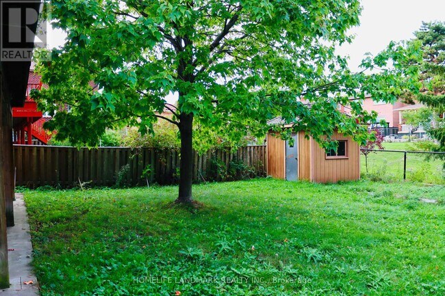Photo - 121 Harmonia Crescent