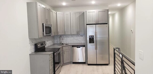 Photo - 28 South 48th St Unidad 1