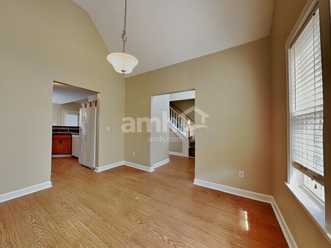 Photo - 3805 Lodgepole Ln