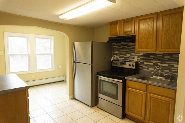 Building Photo - 44 Terrace St Unit Suite 2 Rental