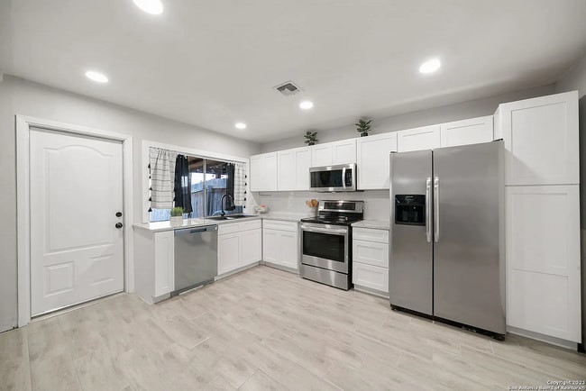 Photo - 6519 Spring Manor St