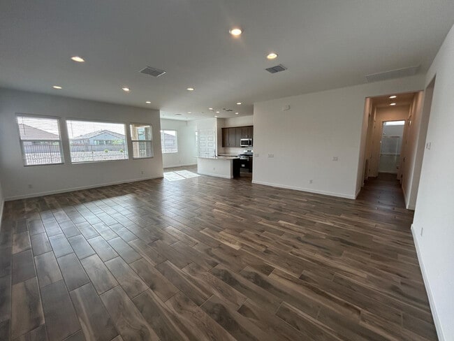 Photo - 25509 N 149th Ave