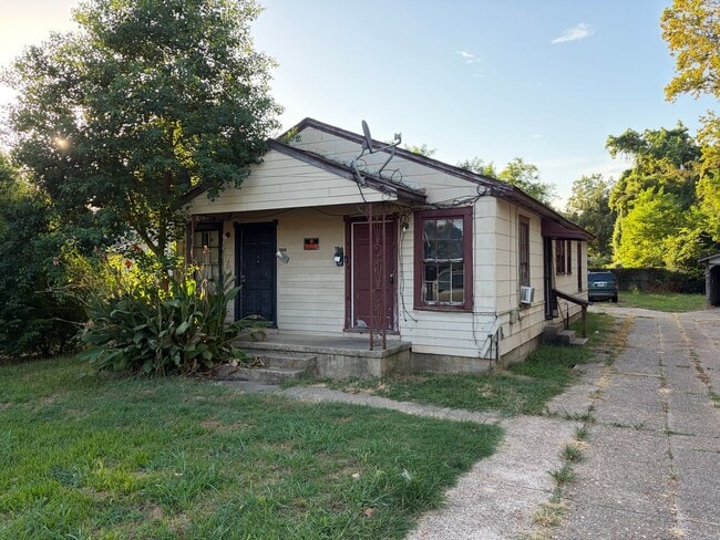 Photo - 704 Carrollton St
