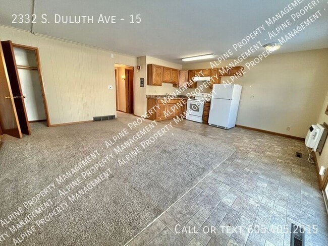 2332 S Duluth Ave Unidad 15
