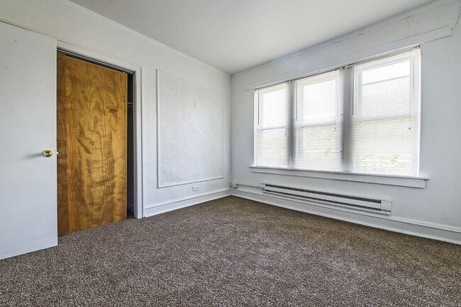 Photo - 723-25 N Central Ave Chicago, IL 60644