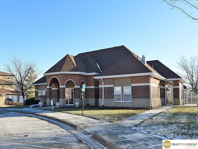 Photo - 3325 N 148th Ct Unit 3204