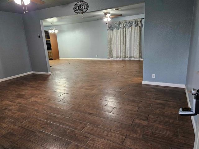 Photo - 808 McCurry Ave