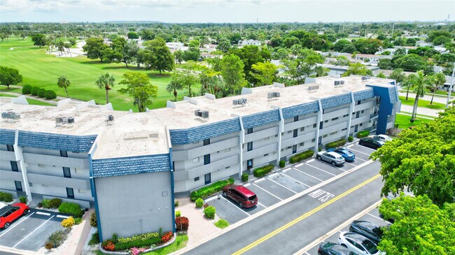 Photo - 7787 Golf Cir Dr Unit 105