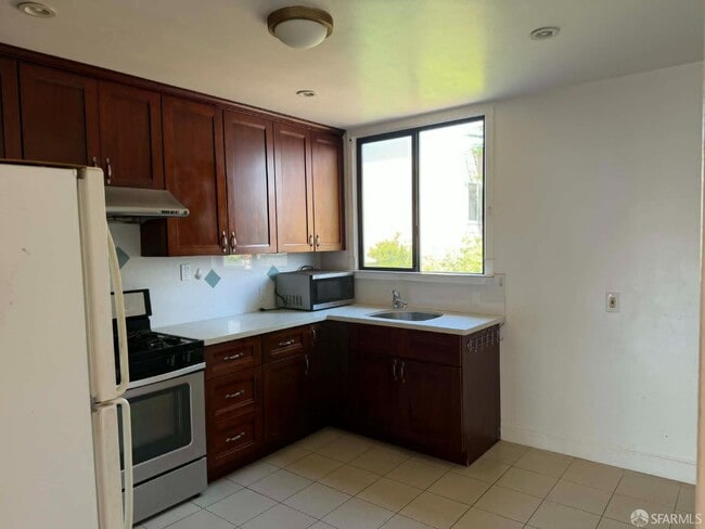 Photo - 1710 44th Ave