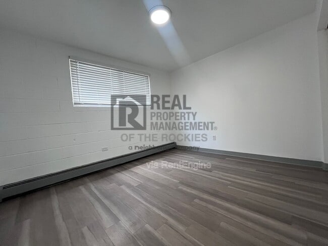 Photo - 713 N Garfield Ave Unit C2