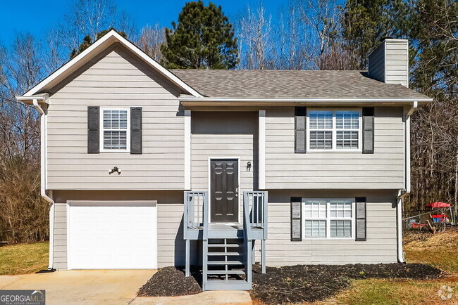 Building Photo - 240 Rosewood Dr Rental