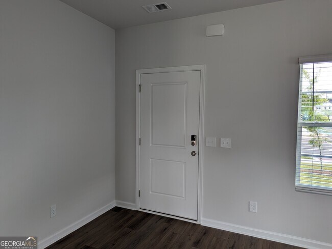 Photo - 115 Stillhouse Dr