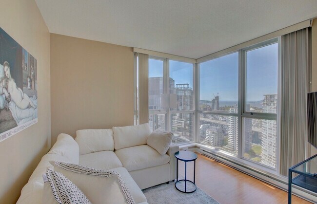 Photo - 1300 Pacific Blvd Unité ID1345528P