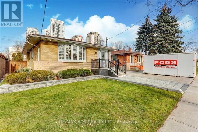 Photo - 22 Aspendale Dr