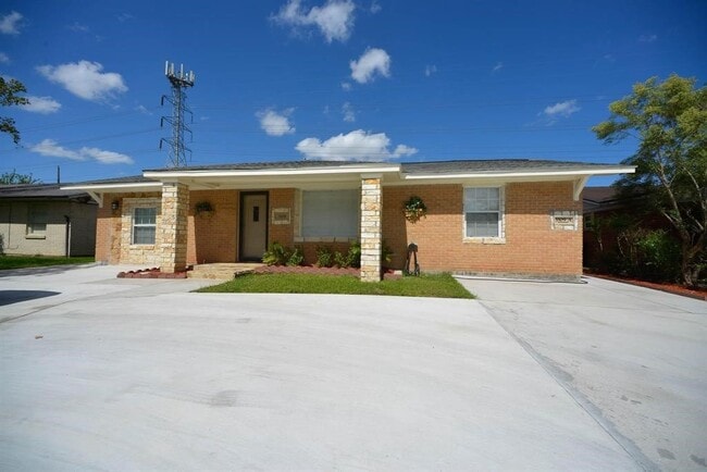 Photo - 3309 Sunbeam St