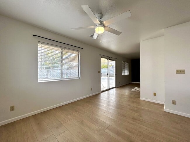 Photo - AVAILABLE NOW!! 3 Bedroom 2 Bathroom Home in Yucca Valley!!