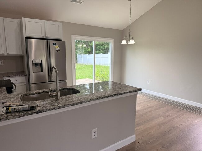 1205 Cocksfoot Ln