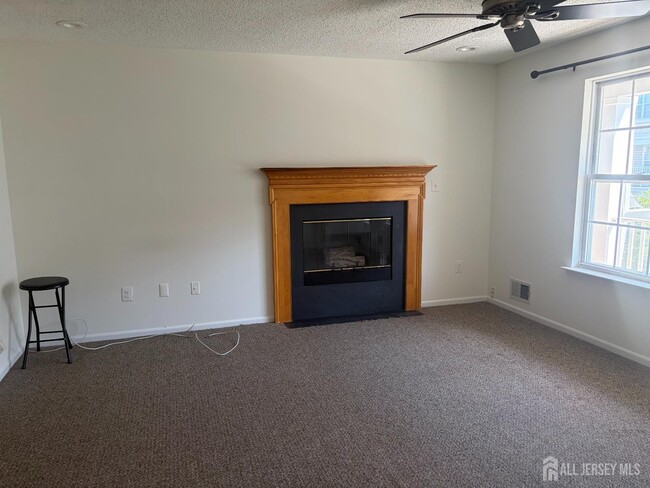 Photo - 14 Prestwick Way