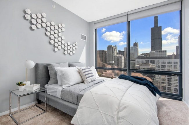 Photo - 301 S Halsted St Unidad 1012