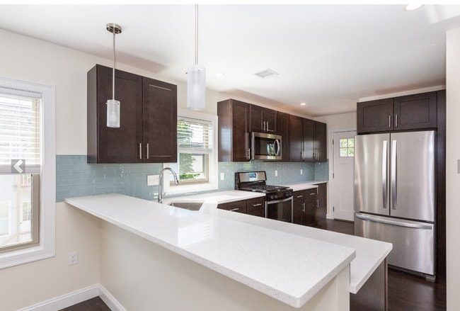 Photo - 39 Harvard St Unit 1