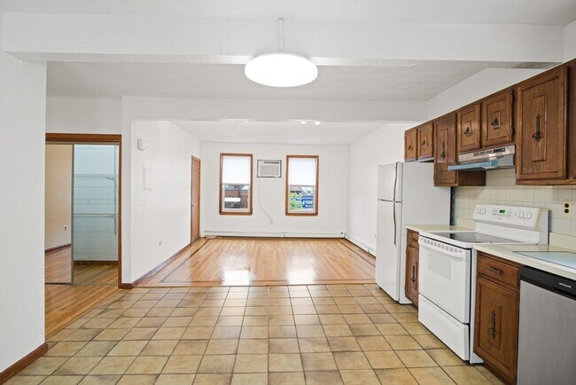 Photo - 111 Albion St Unit A